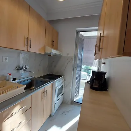 Kariani Beach Apartment Διαμέρισμα *