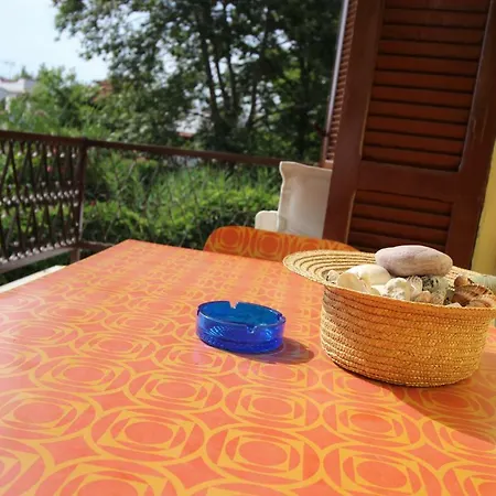 Kariani Beach Apartment