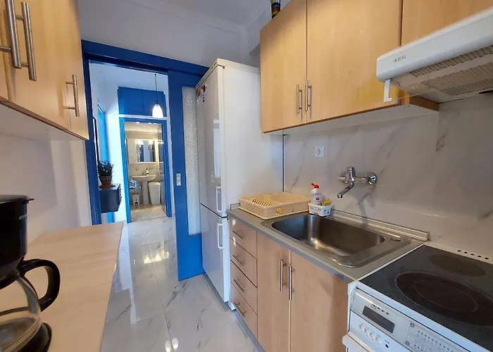 Kariani Beach Apartment *