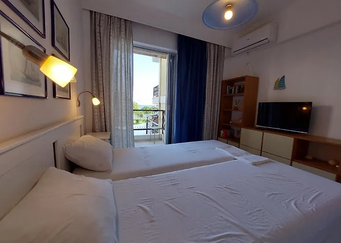 Kariani Beach Apartment *