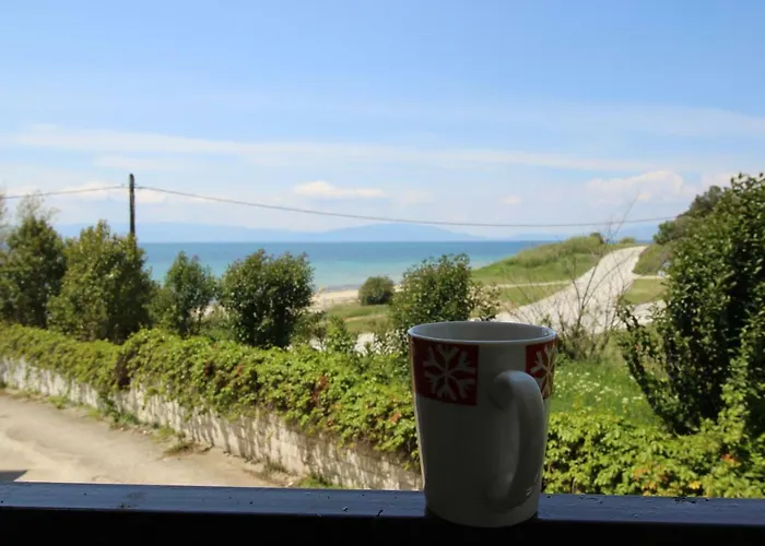 Kariani Beach Apartment *